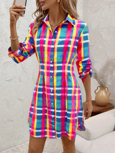 Mini dresses with long sleeves in check pattern