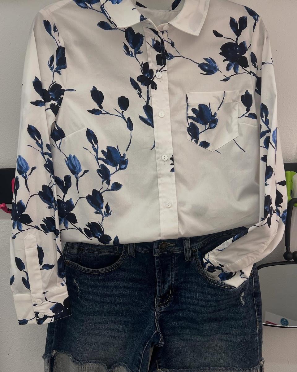 Shirt with Long Sleeves