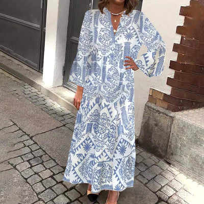 Blue maxi dress with long 3/4 sleeves
