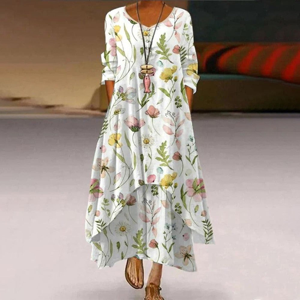 Maxi dress with youthful print and round neck