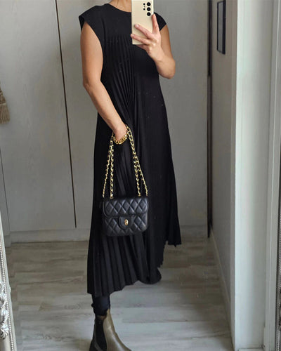 Norit  Maxi Dress with Pleats
