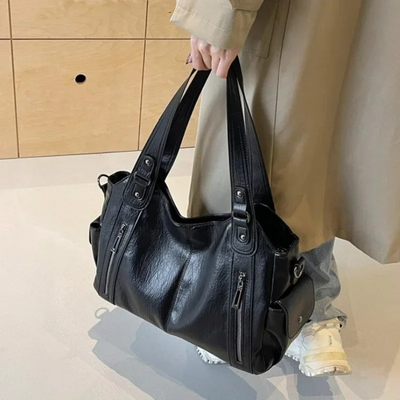 Dakota Shoulder Bag