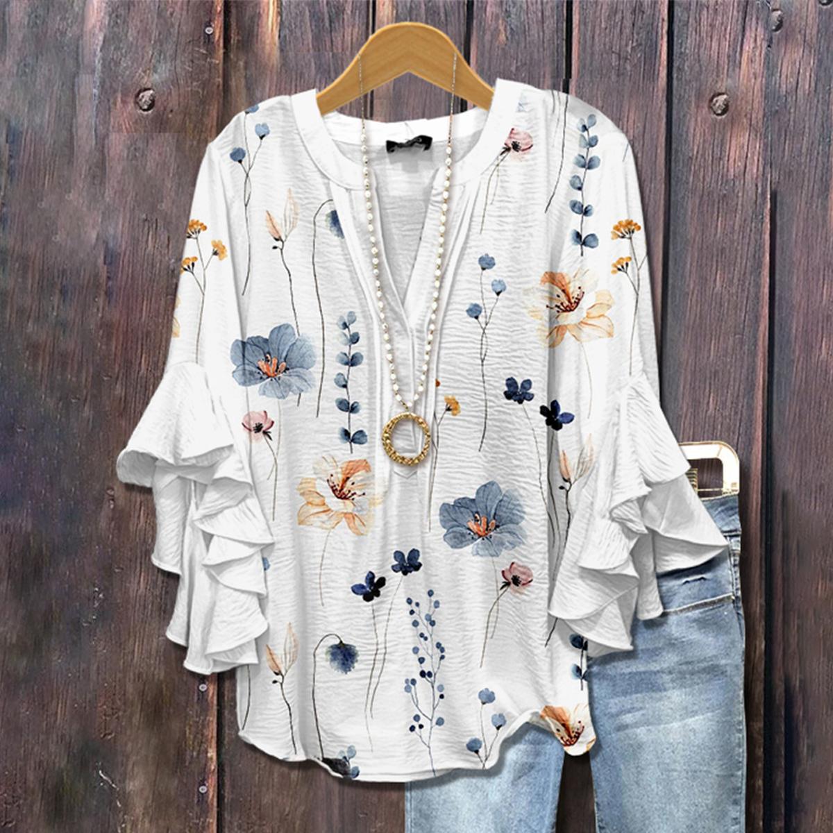 White basic t-shirt with 3/4 sleeves