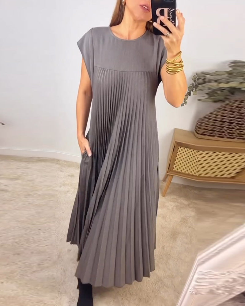 Norit  Maxi Dress with Pleats