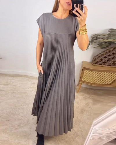 Norit  Maxi Dress with Pleats