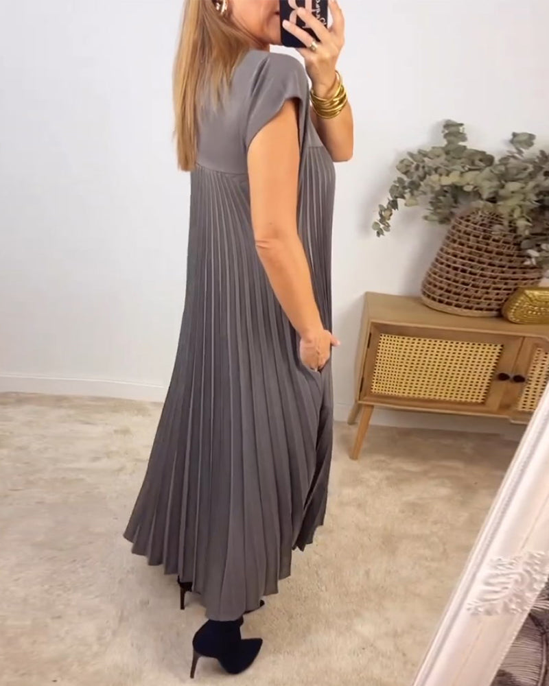 Norit  Maxi Dress with Pleats