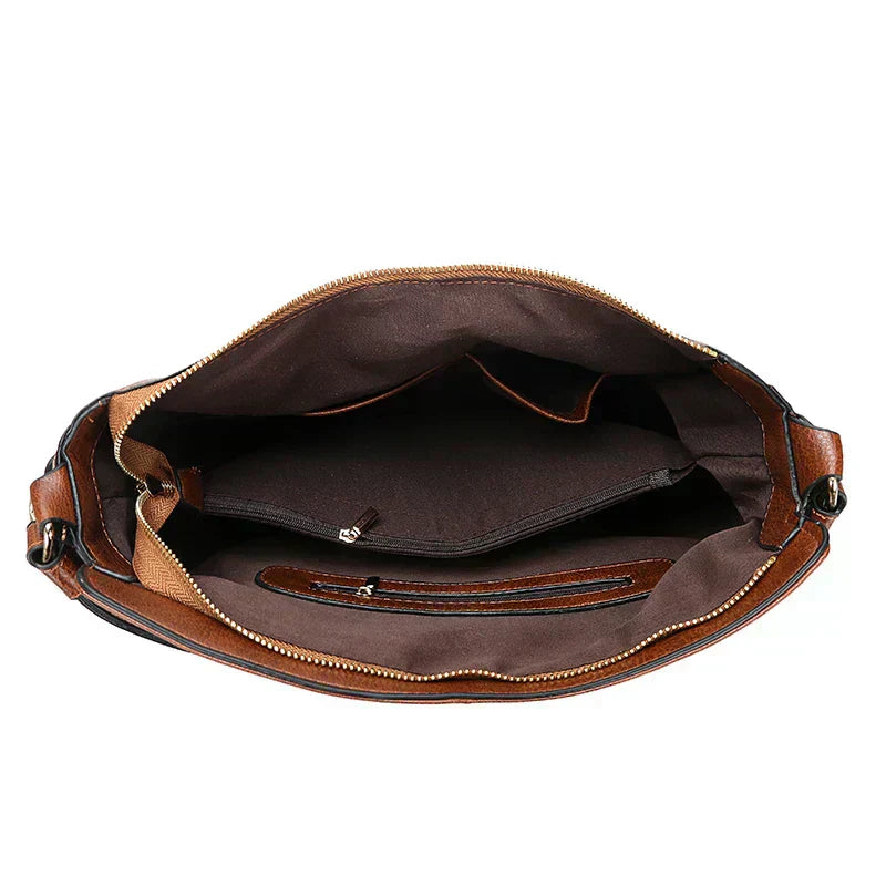 Gudborg  Elegant and spacious everyday bag in classic black