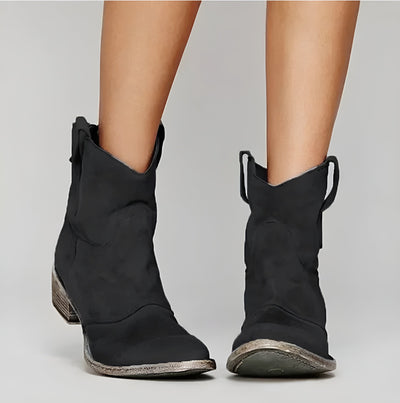 Roselle | Suede Ankle Boots with Bohemian Spirit