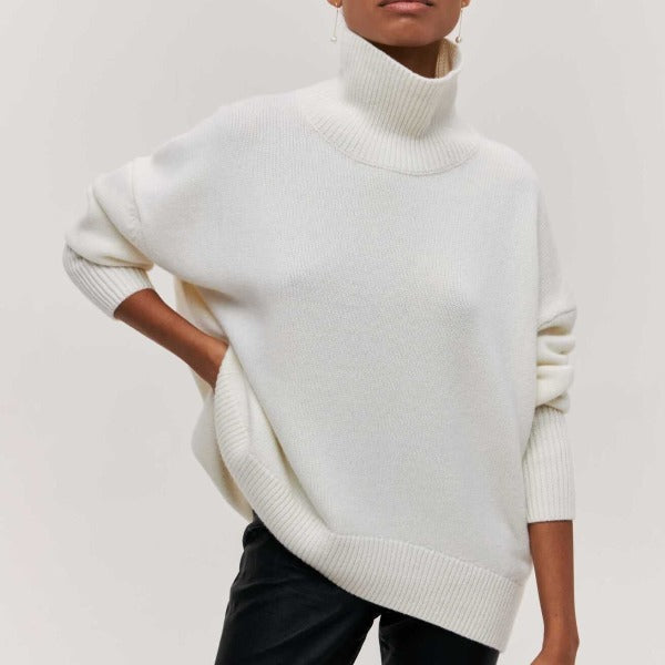 Avery | Jumper with High Neck