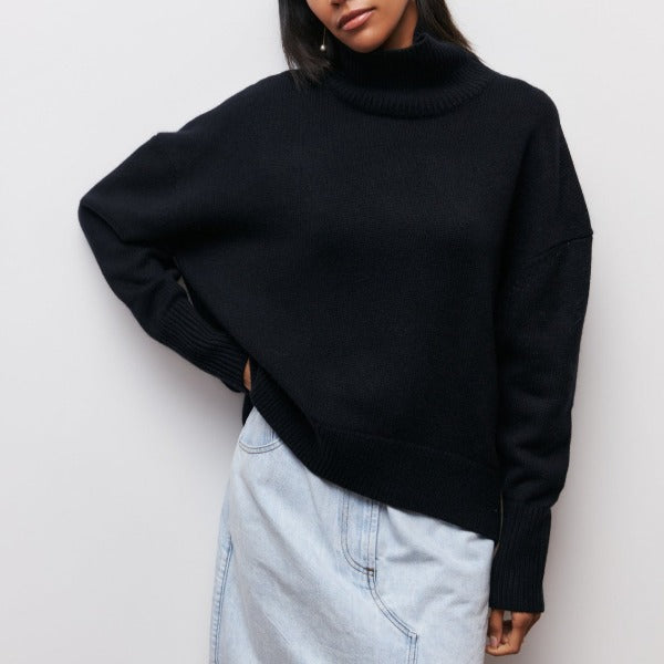Avery | Jumper with High Neck