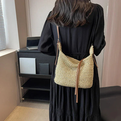 Arnljot  Structured Shoulder Bag in Woven Style