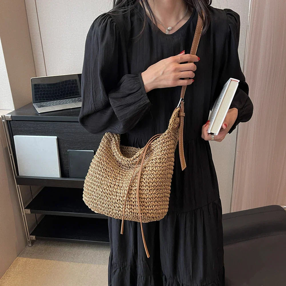 Arnljot  Structured Shoulder Bag in Woven Style