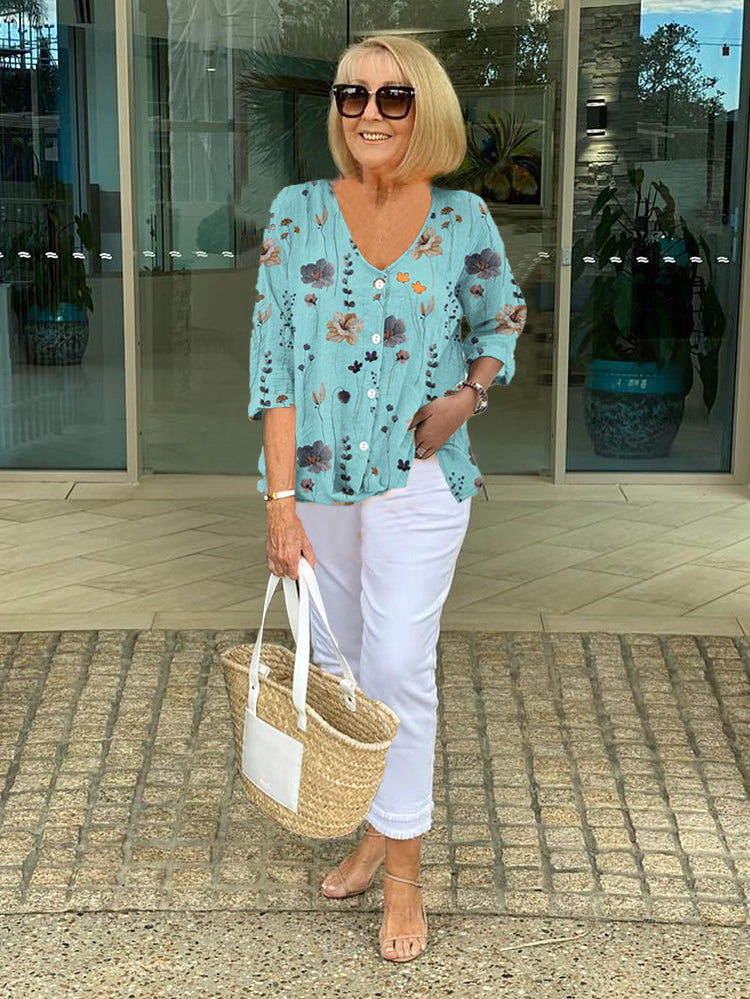Evelyn Elegant Shirt with Flowers
