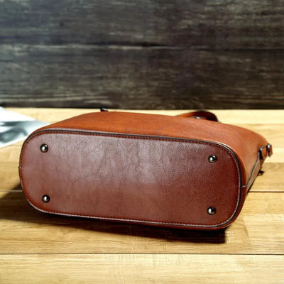 Tyri  Shoulder Bag