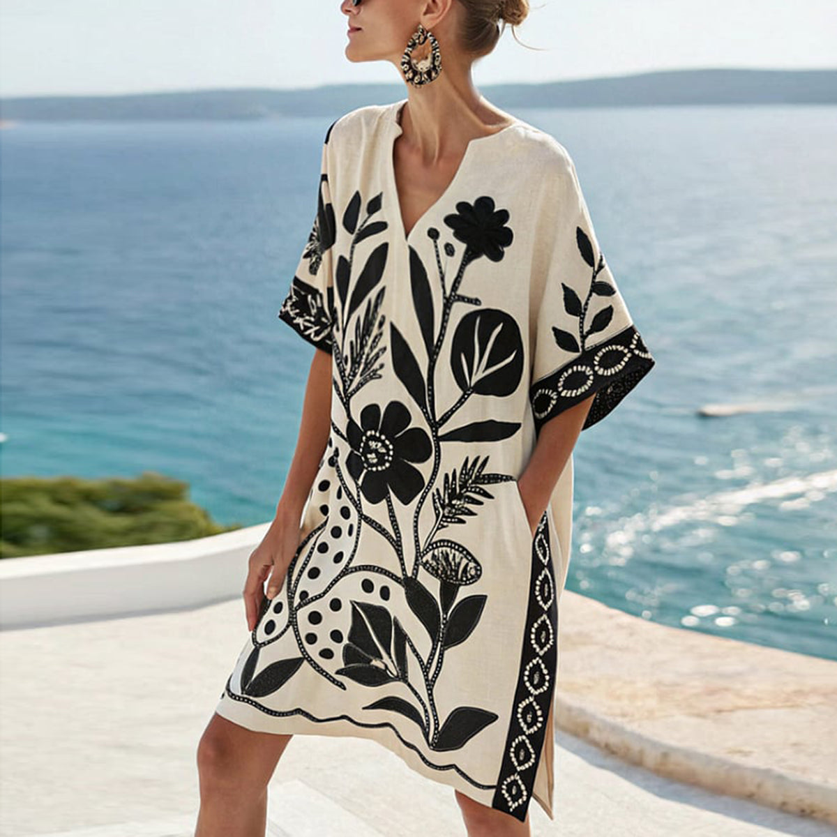 Mini dress with half sleeves