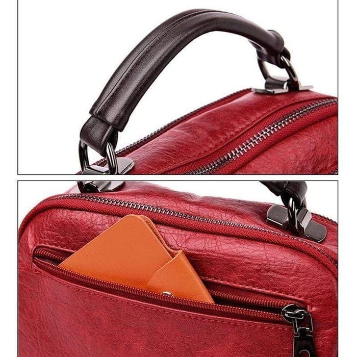 Finbjorg  Small and versatile bag in golden cognac shade