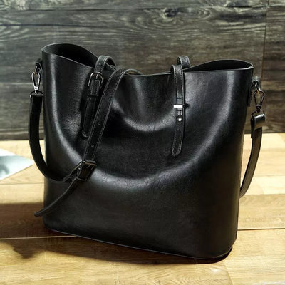 Tyri  Shoulder Bag