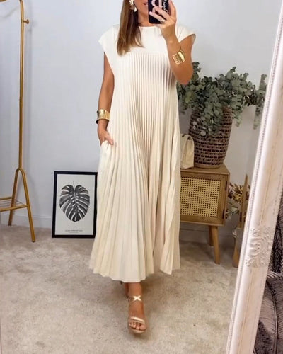 Norit  Maxi Dress with Pleats