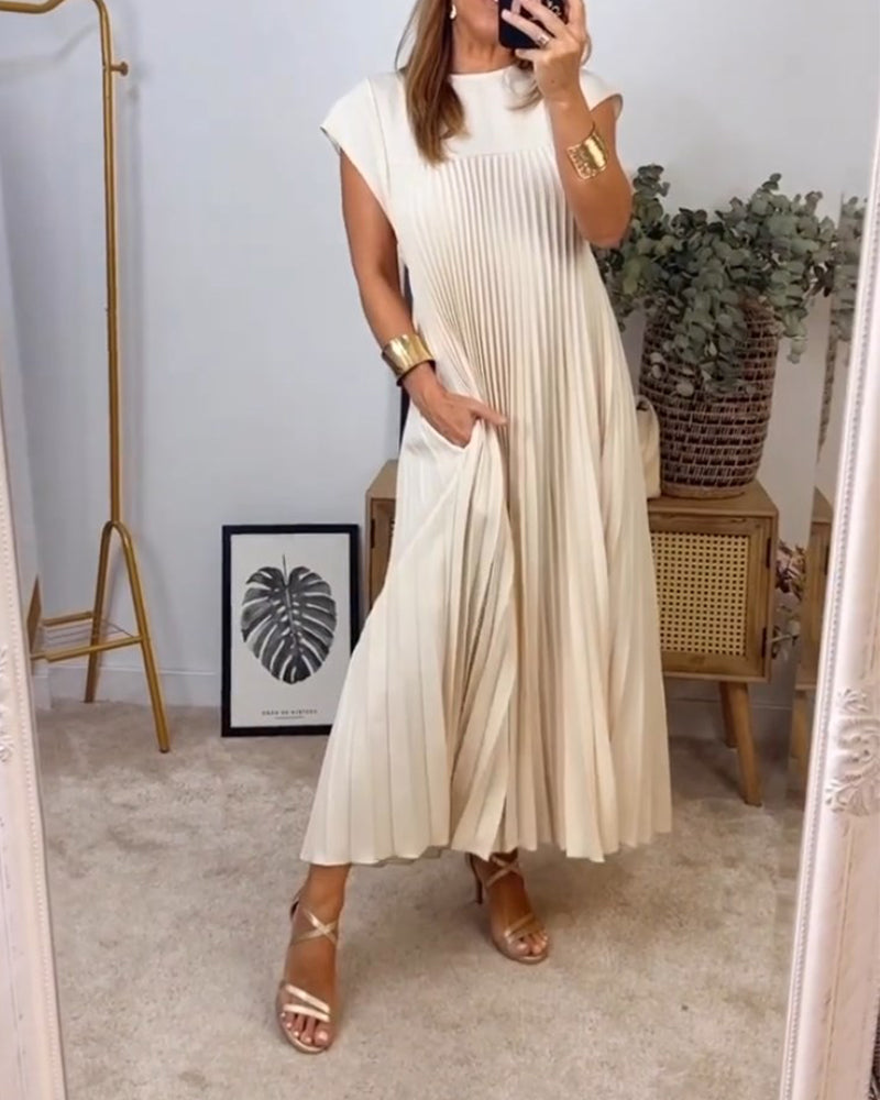 Norit  Maxi Dress with Pleats